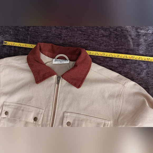NWT No Boundaries Cropped Beige/Brown Collared Zip Jacket Womens size: S(4-6) - Picture 14 of 15